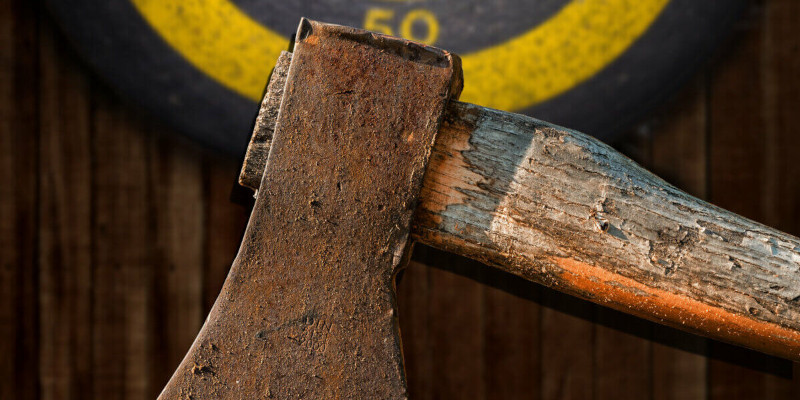 Find a Community of Fellow Enthusiasts by Joining an Axe Throwing League